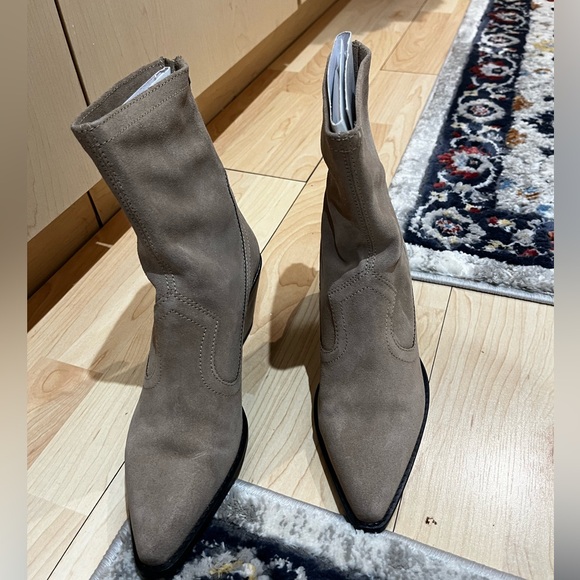 Taupe Short Suede-like Cowboy style boots - Picture 2 of 4